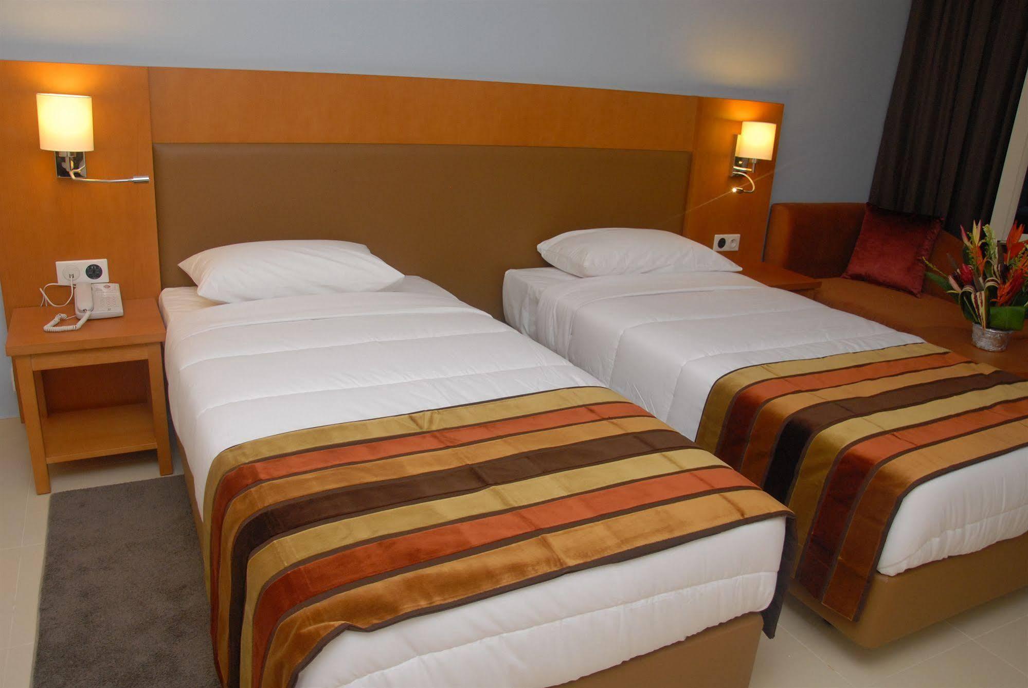 Azalai Hotel Κοτονού Εξωτερικό φωτογραφία
